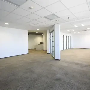 Tornimäe tn 2