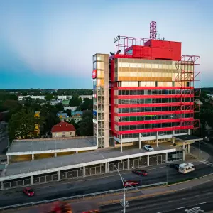 Pärnu mnt 105