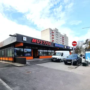 Paldiski mnt 77