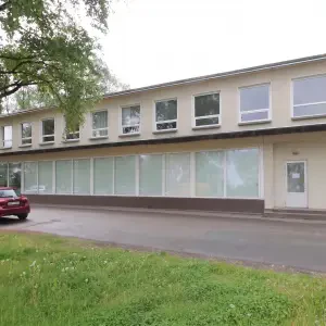 Tööstuse 73