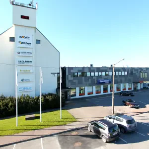 Peterburi tee 75